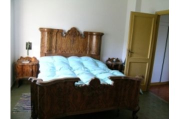 Itālija Chata Roma, Eksterjers